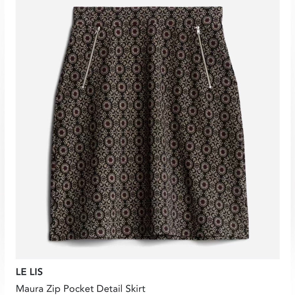 Le Lis Zip Pocket Skirt